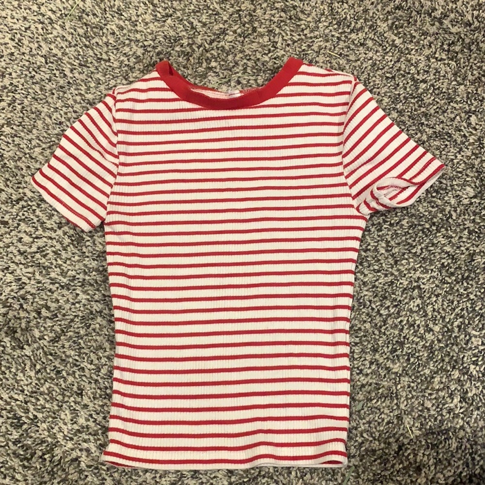 Red and white striped stretchy crop top